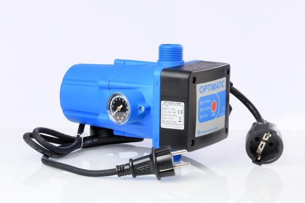 Druckregelautomat KIT Optimatic RMC mit Manometer zum automatischen Ein- und Ausschalten von Pumpen, mit Manometer, Rückschlagventil, Trockenlaufschutz, komplett verkabelt mit Stecker und Kabel für die Pumpe.